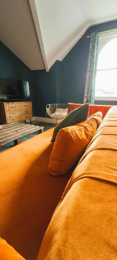 The Farrier Apartment Cheltenham Ngoại thất bức ảnh